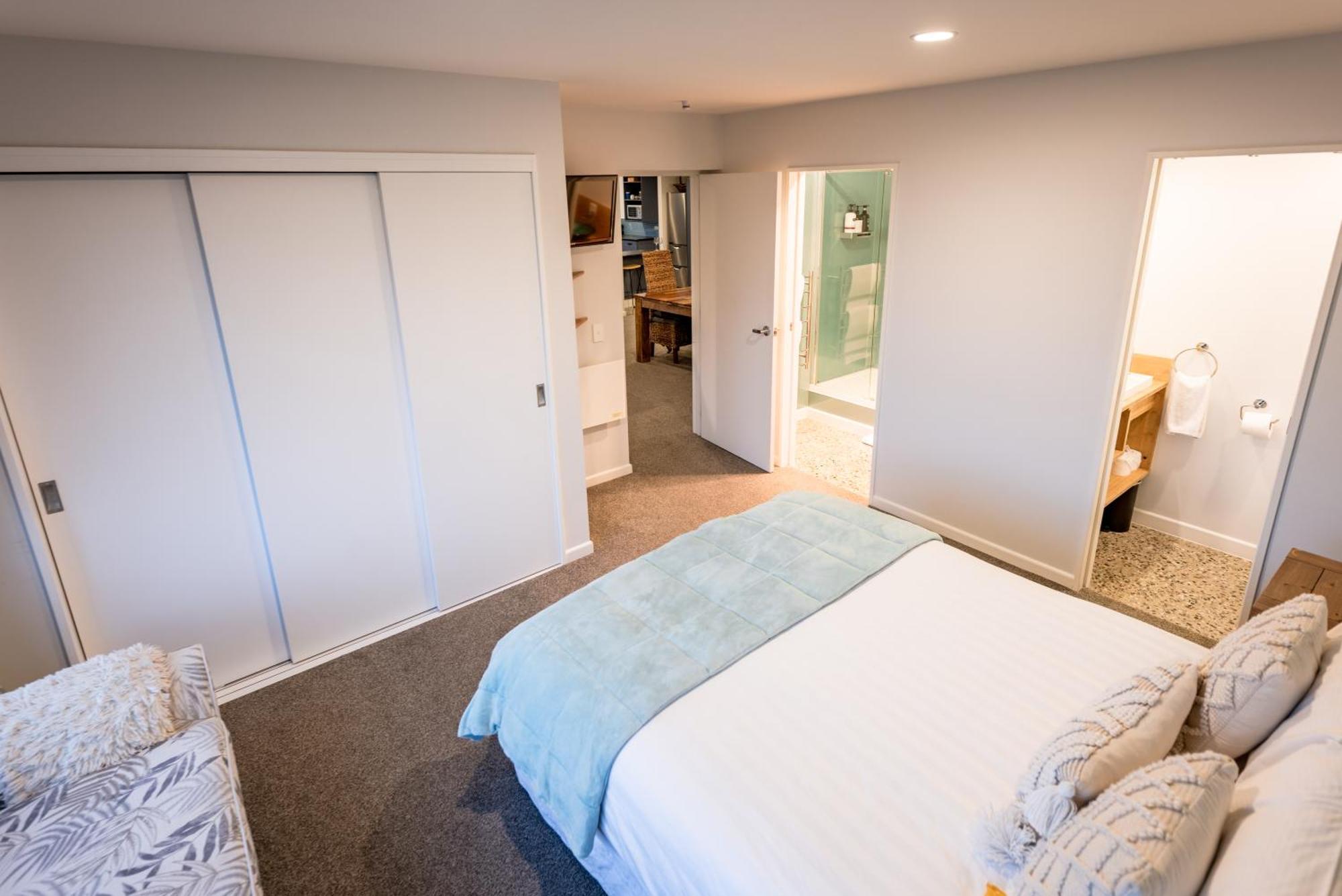 Magnificent Apartment With Great Views! Queenstown Bagian luar foto